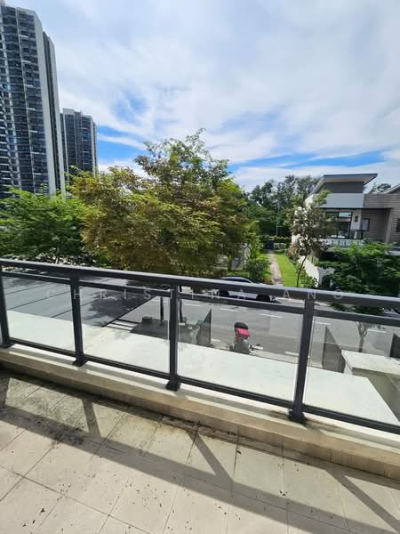 Rumah Teres 2-Tingkat untuk Dijual di Taman Damansara Aliff (Tampoi) - Christina Ang - Balcony - PropertyGuru.com.my