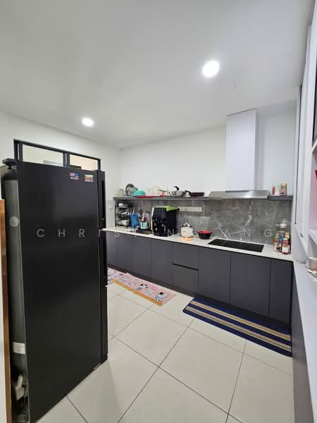 Rumah Teres 2-Tingkat untuk Dijual di Taman Damansara Aliff (Tampoi) - Christina Ang - Kitchen - PropertyGuru.com.my
