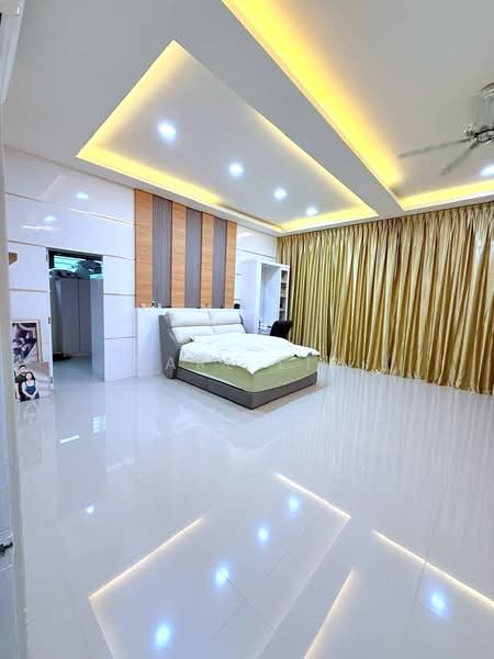 Rumah Teres 2-Tingkat untuk Dijual di Permas Jaya (Johor Bahru) - Karl Lim - Bedroom - PropertyGuru.com.my