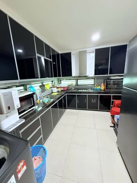 Rumah Teres 2-Tingkat untuk Dijual di Permas Jaya (Johor Bahru) - Karl Lim - Kitchen - PropertyGuru.com.my