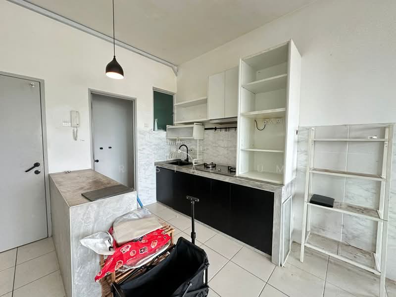 Kediaman Servis untuk Disewa di The Zizz @ Damansara North - Crystal Lum - Kitchen - PropertyGuru.com.my