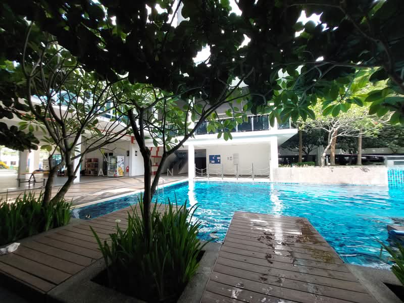 Apartment for Sale at Putra 1 - Azlin Ismail - Pool - PropertyGuru.com.my