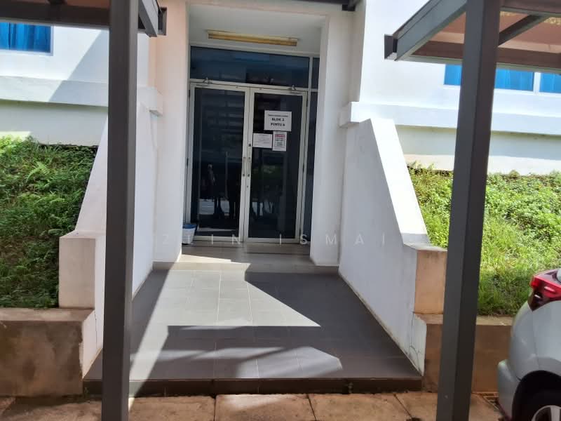 Apartment for Sale at Putra 1 - Azlin Ismail - Entrance - PropertyGuru.com.my