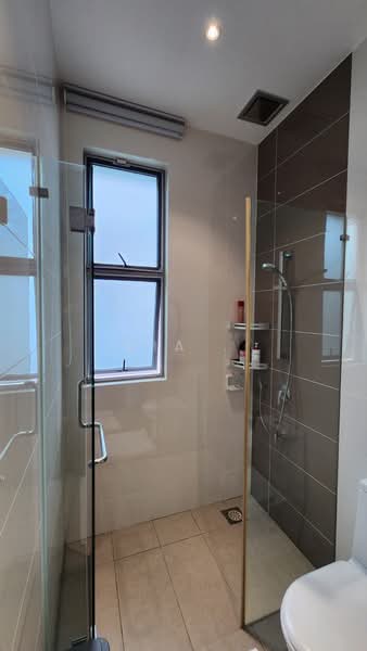 Rumah Berkembar untuk Dijual di Johor Bahru (Johor) - Kia . - PropertyGuru.com.my