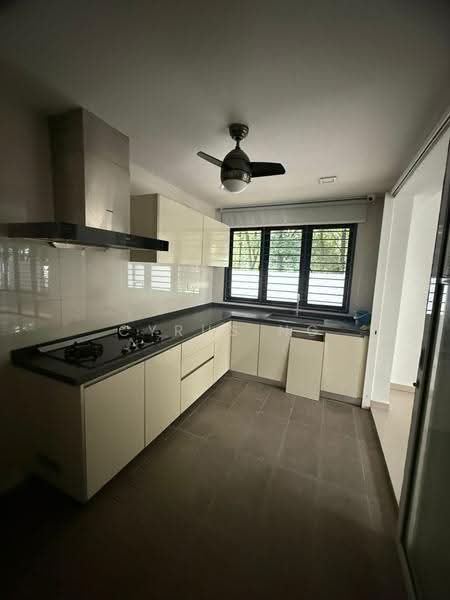 Rumah Teres 3-Tingkat untuk Dijual di Lake Fields (Sungai Besi) - Cyrus Ng - Kitchen - PropertyGuru.com.my