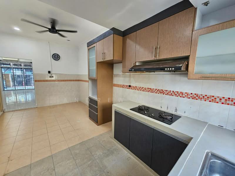 2-storey Terraced House for Sale in Taman JP Perdana (Johor Bahru) - Andrew Teo - Kitchen - PropertyGuru.com.my