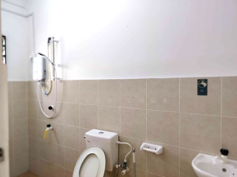 2-storey Terraced House for Sale in Taman Scientex Pasir Gudang (Pasir Gudang) - Jason Chua - Bathroom - PropertyGuru.com.my