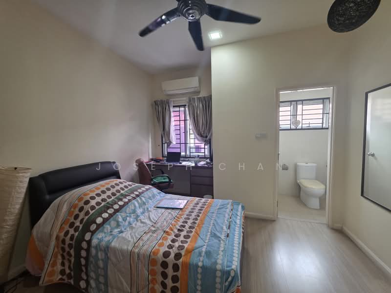 Rumah Kluster untuk Dijual di Sunway Alam Suria (Shah Alam) - Joseph Chan - Bedroom - PropertyGuru.com.my