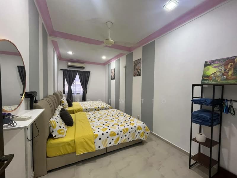 2-storey Terraced House for Sale in Taman Setia Indah (Tebrau) - Andrew Teo - Bedroom - PropertyGuru.com.my