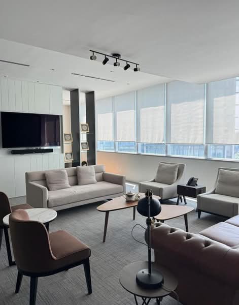 Office for Rent in Damansara Heights (Kuala Lumpur) - Lyn . - Living Room - PropertyGuru.com.my