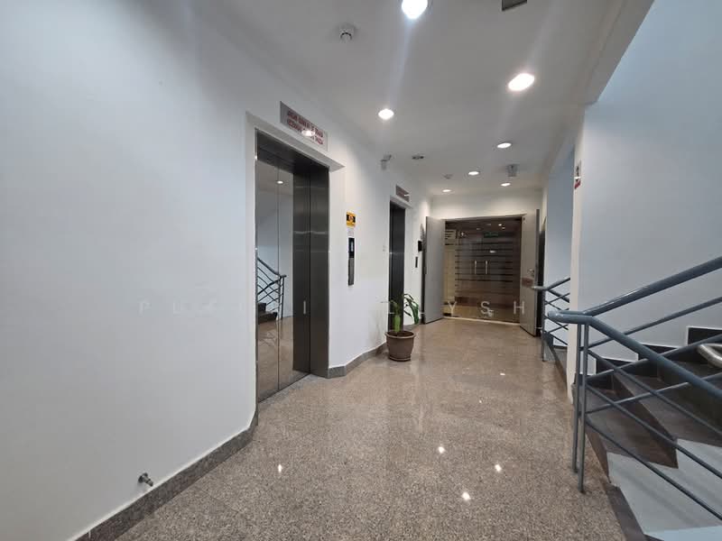 Office for Rent in KLCC (KL City Centre) - Puteri Ellysha - Corridor - PropertyGuru.com.my