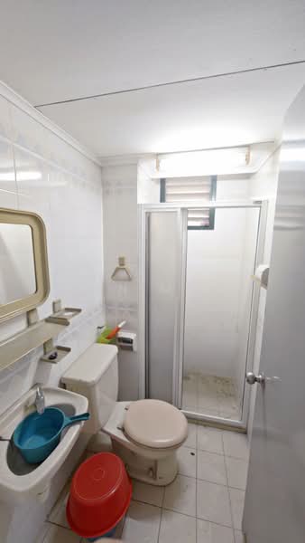 Pangsapuri untuk Dijual di SD Apartments - Ben Mok - Bathroom - PropertyGuru.com.my