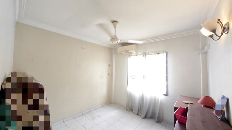 Pangsapuri untuk Dijual di SD Apartments - Ben Mok - Bedroom - PropertyGuru.com.my