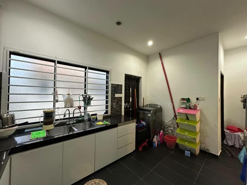 2-storey Terraced House for Sale in Taman Setia Indah (Tebrau) - Andrew Teo - Kitchen - PropertyGuru.com.my