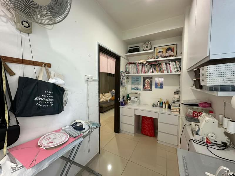 2-storey Terraced House for Sale in Taman Setia Indah (Tebrau) - Andrew Teo - Study - PropertyGuru.com.my