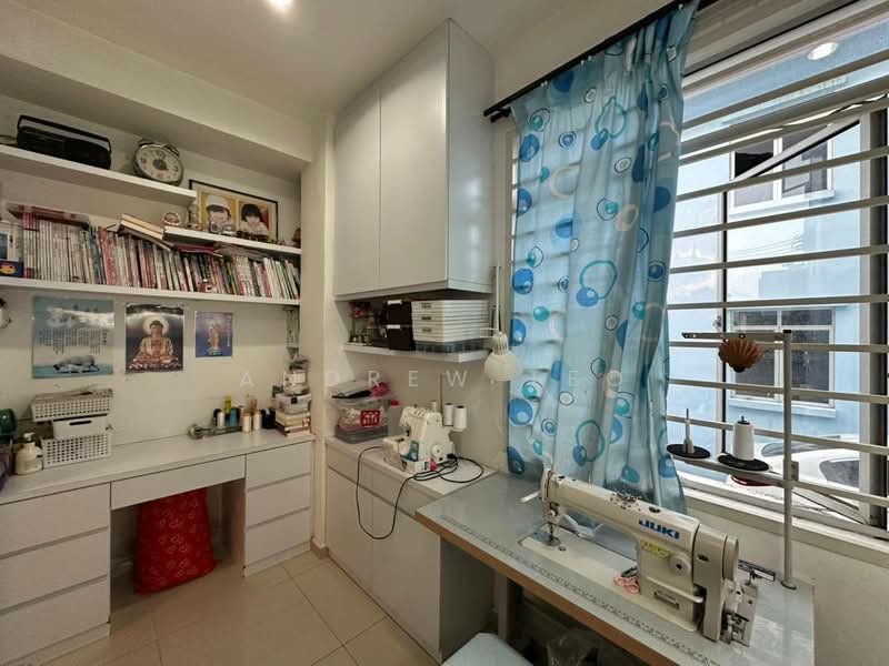 2-storey Terraced House for Sale in Taman Setia Indah (Tebrau) - Andrew Teo - Study - PropertyGuru.com.my