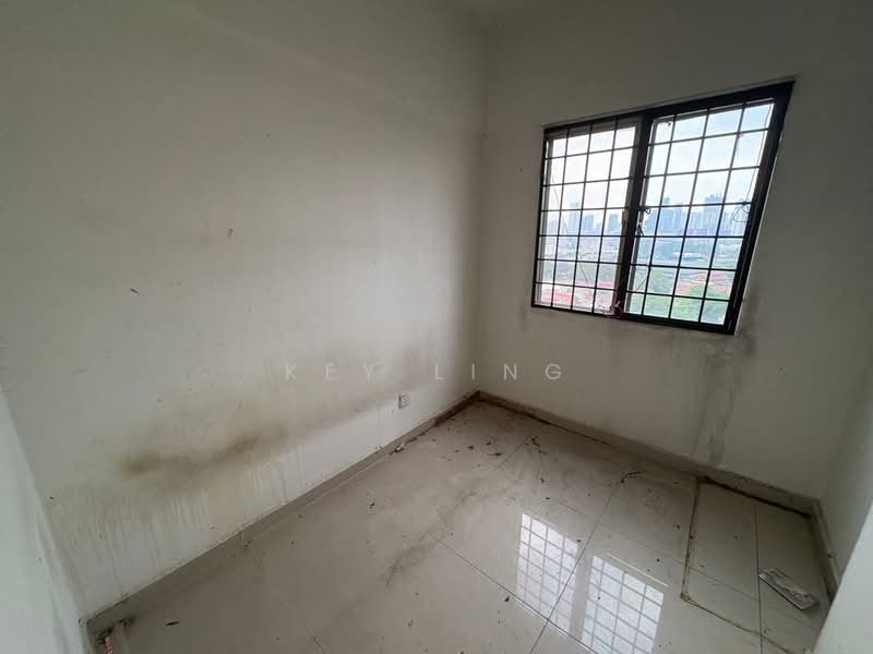 Kondominium untuk Dijual di Pelangi Indah Condominium - Key Ling - Interior - PropertyGuru.com.my