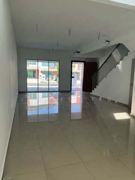 Rumah Teres 2-Tingkat untuk Dijual di Bandar Gamuda Gardens (Rawang) - Jennifer Teo - Living Room - PropertyGuru.com.my