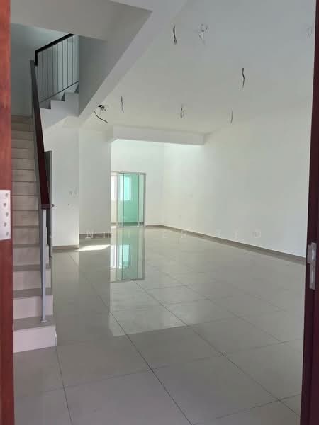 Rumah Teres 2-Tingkat untuk Dijual di Bandar Gamuda Gardens (Rawang) - Jennifer Teo - Living Room - PropertyGuru.com.my
