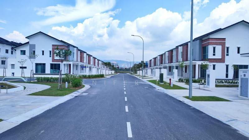 Rumah Teres 2-Tingkat untuk Dijual di Bandar Gamuda Gardens (Rawang) - Jennifer Teo - Exterior - PropertyGuru.com.my