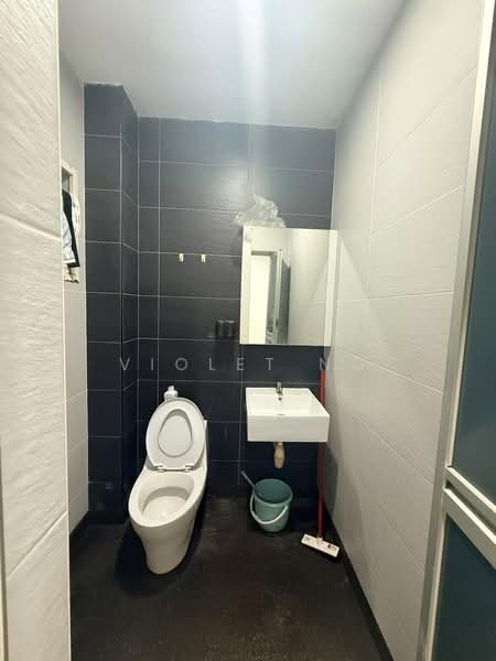2-storey Terraced House for Rent in Bukit Indah (Iskandar Puteri (Nusajaya)) - Violet Ng - Bathroom - PropertyGuru.com.my