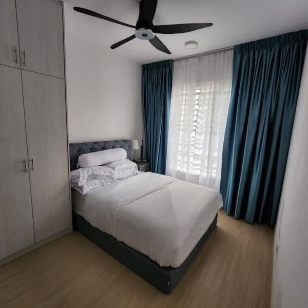 Service Residence for Rent at RYAN & MIHO - Hanz Low - Bedroom - PropertyGuru.com.my