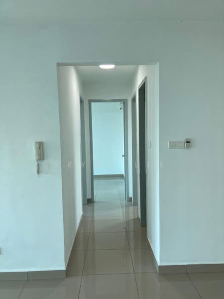 Kondominium untuk Dijual di Kiara Residence 2 (Residensi Kiara Jalil 2) - Bryan Lee - Corridor - PropertyGuru.com.my