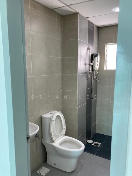 Kondominium untuk Dijual di Kiara Residence 2 (Residensi Kiara Jalil 2) - Bryan Lee - Bathroom - PropertyGuru.com.my