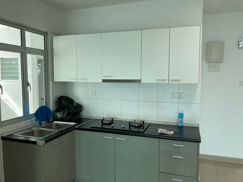 Kondominium untuk Dijual di Kiara Residence 2 (Residensi Kiara Jalil 2) - Bryan Lee - Kitchen - PropertyGuru.com.my
