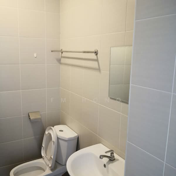 Pangsapuri untuk Dijual di Residensi Pandanmas 2 - FM Hong - Bathroom - PropertyGuru.com.my