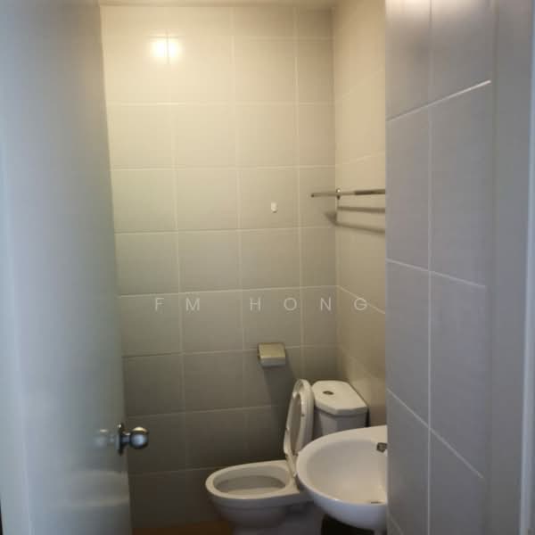 Pangsapuri untuk Dijual di Residensi Pandanmas 2 - FM Hong - Bathroom - PropertyGuru.com.my