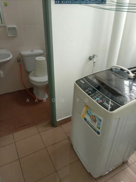 Kondominium untuk Dijual di Mutiara Residence - Aaron Yong - Bathroom - PropertyGuru.com.my