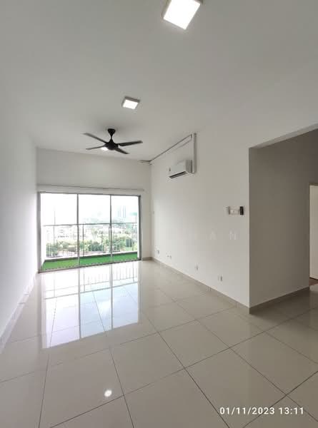 Kondominium untuk Dijual di Zeta Deskye (Alam Saujana) - Evan Chan - Balcony - PropertyGuru.com.my