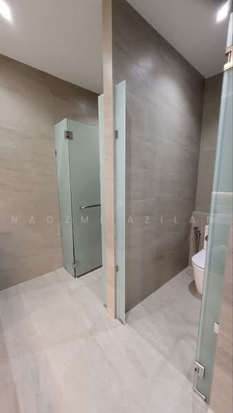 Service Residence for Sale at The Astaka @ 1 Bukit Senyum - Nadzmi Azilan - studio dual key bathroom - PropertyGuru.com.my