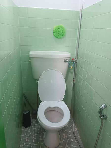 1-storey Terraced House for Rent in Tanjung Bungah (Penang) - Hong . - Bathroom - PropertyGuru.com.my