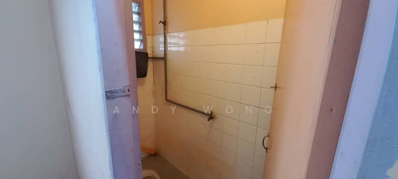 Rumah Teres 1.5-Tingkat untuk Dijual di Taman Taynton View (Cheras) - Andy Wong - Bathroom - PropertyGuru.com.my