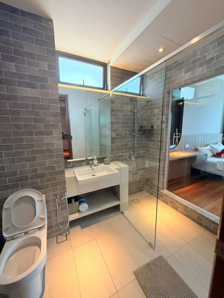 Condominium for Rent at Queens Residences Q1 @ Queens Waterfront - Jae Lee - Bathroom - PropertyGuru.com.my