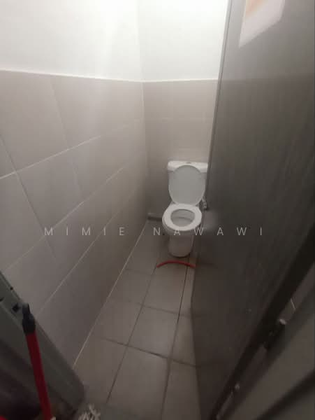 Shop / Office for Rent in Bandar Baru Bangi (Selangor) - Mimie Nawawi - Bathroom - PropertyGuru.com.my