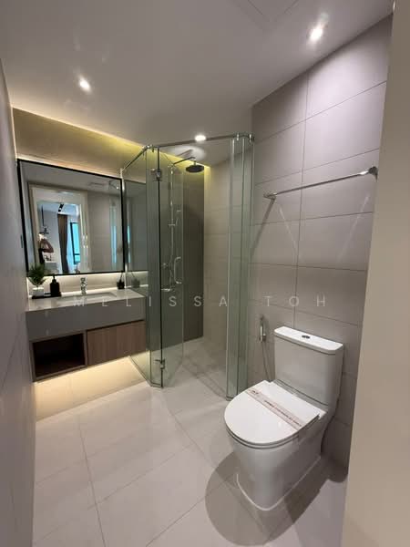 Pangsapuri untuk Dijual di R&F Princess Cove Phase 3-New Casa Suites - Melissa Toh - Bathroom - PropertyGuru.com.my