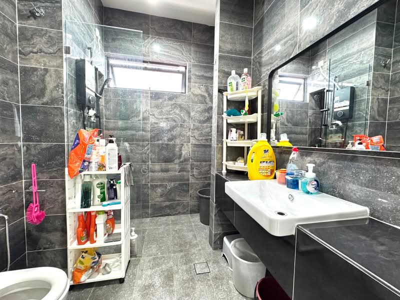 Cluster House for Sale in Johor Bahru (Johor) - NG ZEN XI - Bathroom - PropertyGuru.com.my