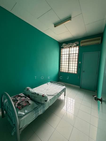 2-storey Terraced House for Sale in Taman Sri Pulai Perdana (Skudai) - Tok CJ - Bedroom - PropertyGuru.com.my