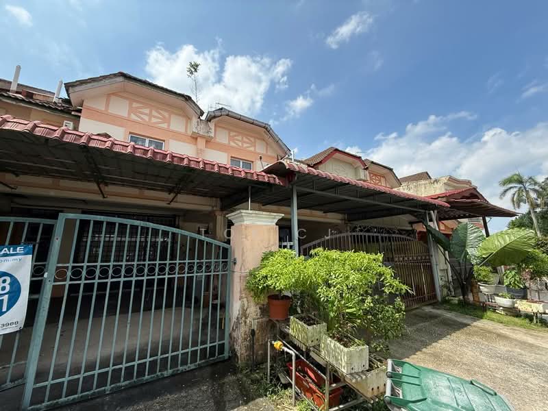 2-storey Terraced House for Sale in Taman Sri Pulai Perdana (Skudai) - Tok CJ - Exterior - PropertyGuru.com.my