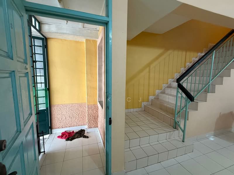 2-storey Terraced House for Sale in Taman Sri Pulai Perdana (Skudai) - Tok CJ - Entrance - PropertyGuru.com.my