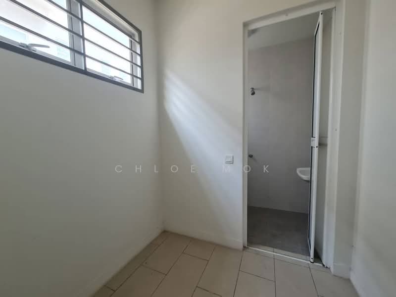 Rumah Teres 2-Tingkat untuk Dijual di Bandar Saujana Putra (Tanjong Duabelas) - Chloe Mok - PropertyGuru.com.my