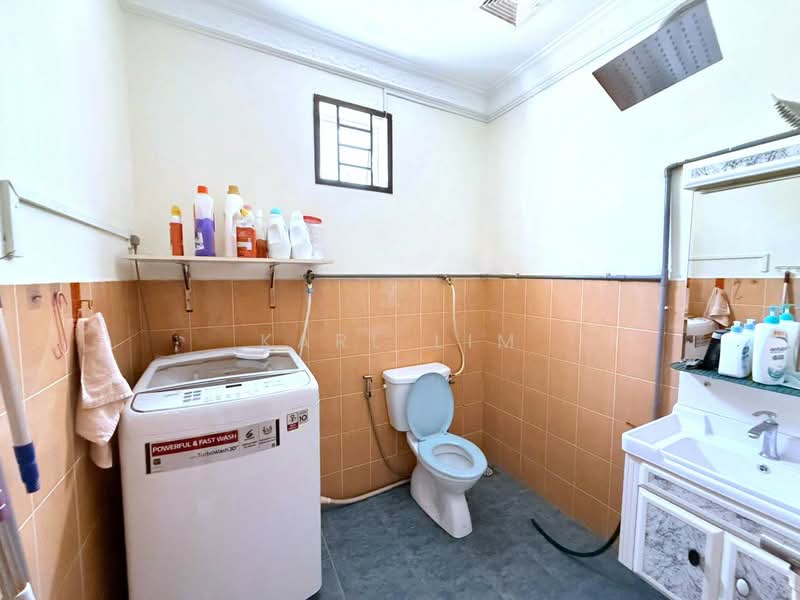 2-storey Terraced House for Sale in Taman Nusa Indah (Iskandar Puteri (Nusajaya)) - Karl Lim - Bathroom - PropertyGuru.com.my
