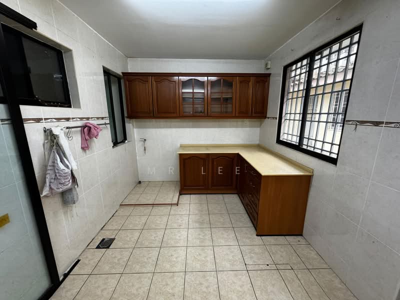 2-storey Terraced House for Sale in Taman Cahaya Bercham (Ipoh) - Mr Lee - Kitchen - PropertyGuru.com.my