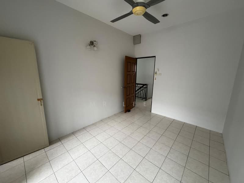2-storey Terraced House for Sale in Taman Cahaya Bercham (Ipoh) - Mr Lee - Interior - PropertyGuru.com.my