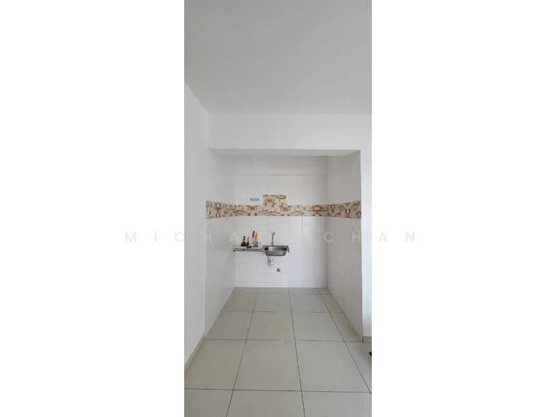 Kediaman Servis untuk Dijual di Zeva @ Equine South - Michael Chan - Kitchen - PropertyGuru.com.my
