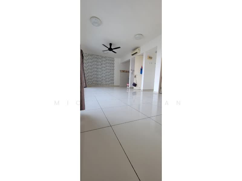 Kediaman Servis untuk Dijual di Zeva @ Equine South - Michael Chan - Living Room - PropertyGuru.com.my