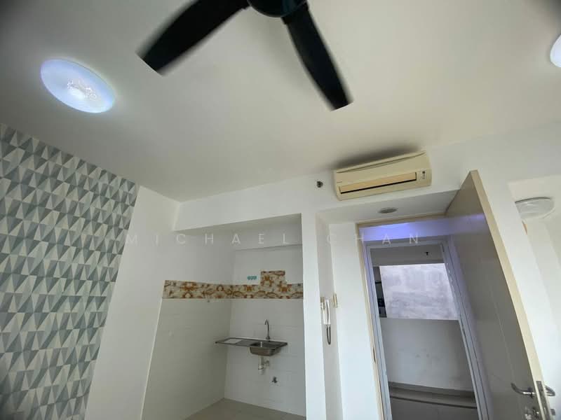 Kediaman Servis untuk Dijual di Zeva @ Equine South - Michael Chan - Kitchen - PropertyGuru.com.my